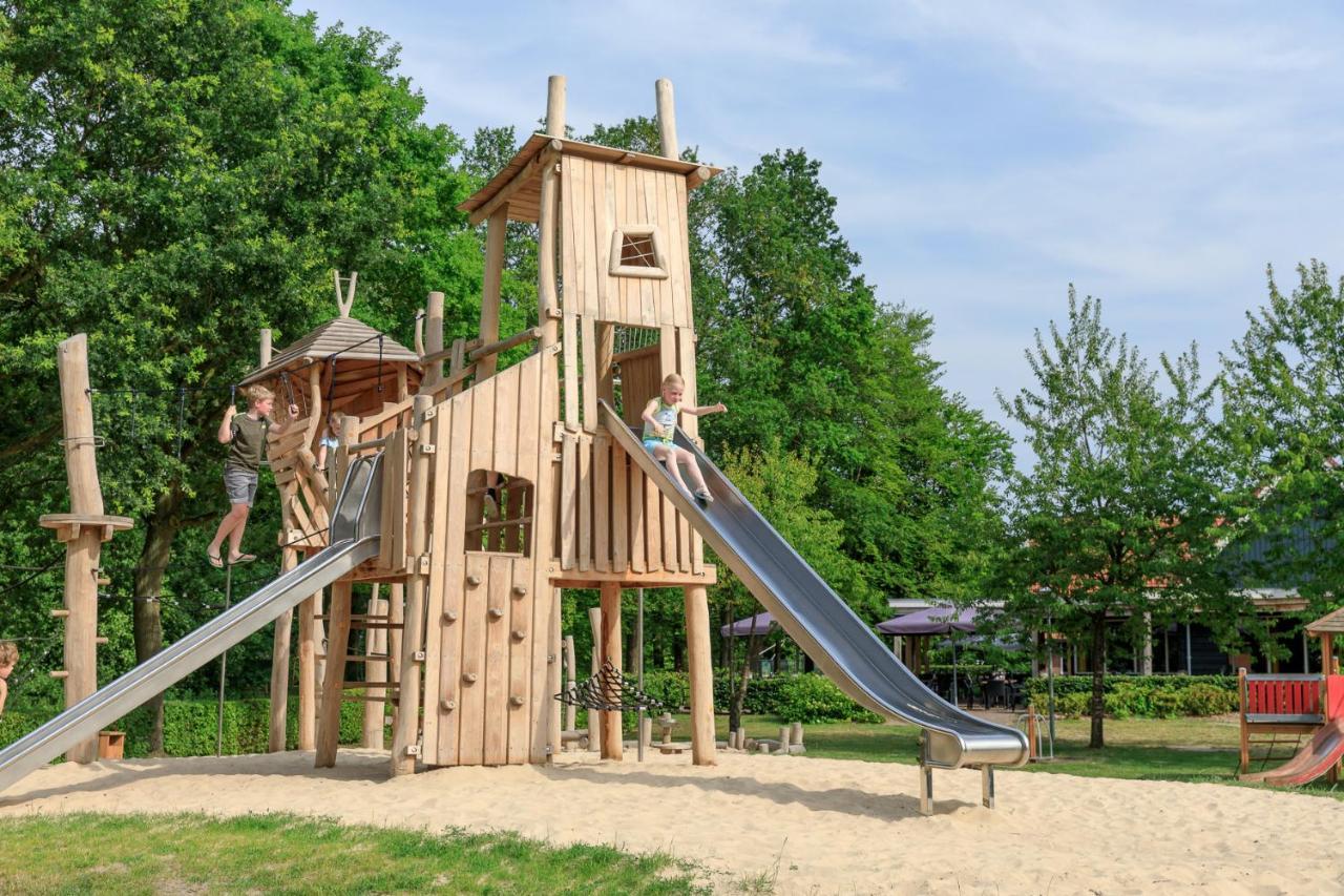 Recreatiepark Kaps Hotell Tubbergen Exteriör bild