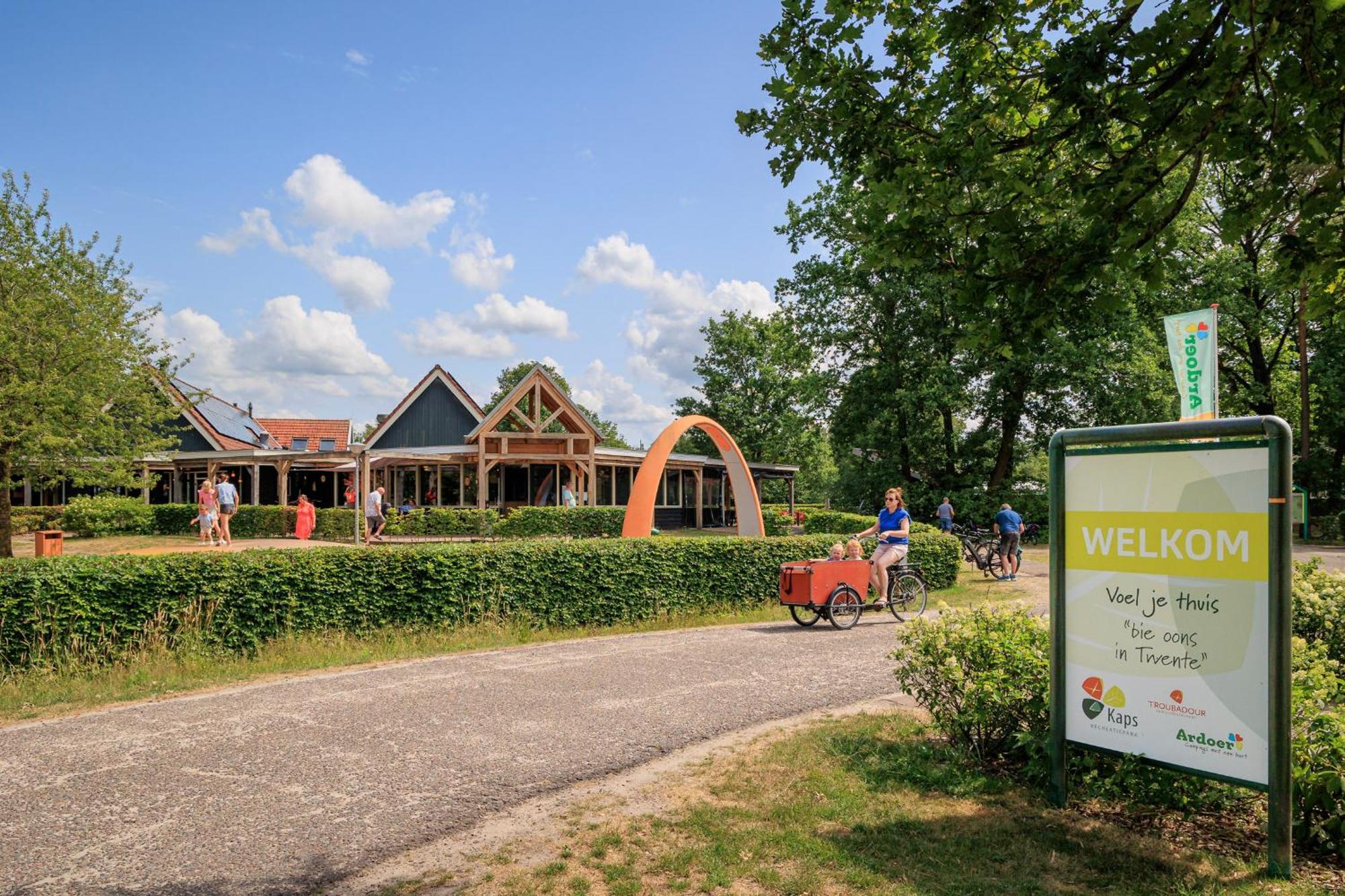 Recreatiepark Kaps Hotell Tubbergen Exteriör bild